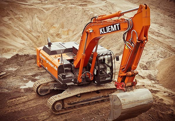 二手推土机市场解析:购买决策与建议